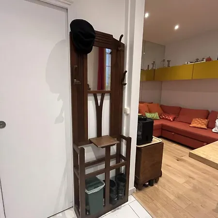 Apartment Charming In The Heart Of Paris